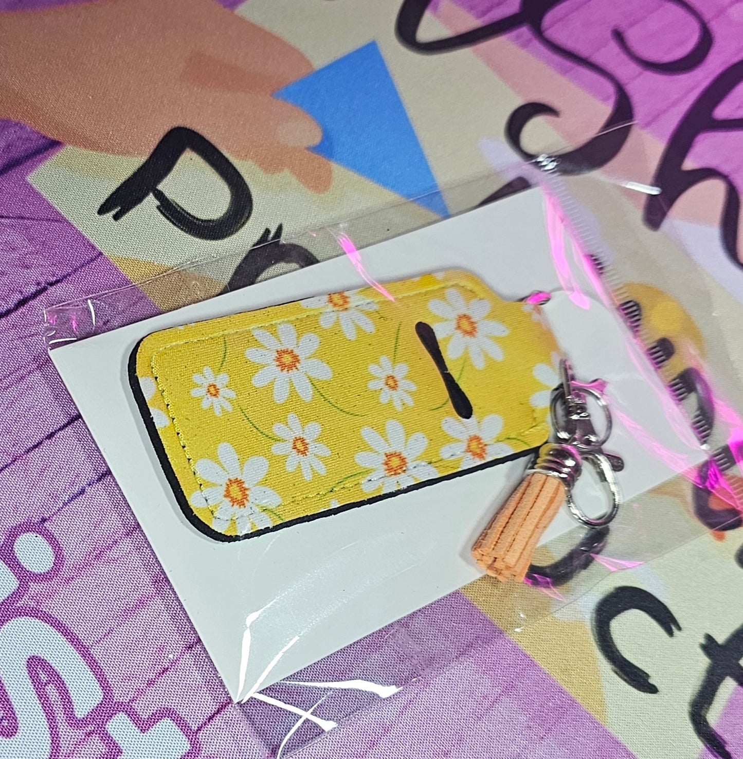 Girly Lips balm holder