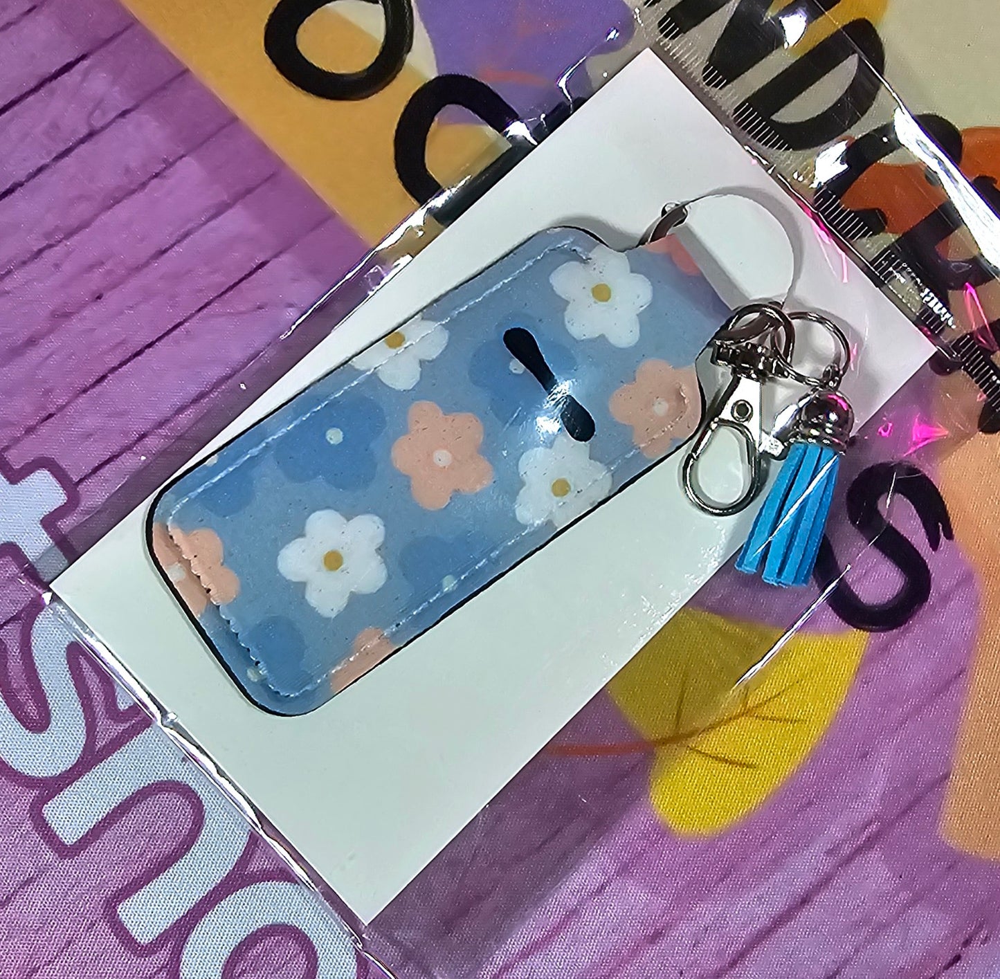 Girly Lips balm holder