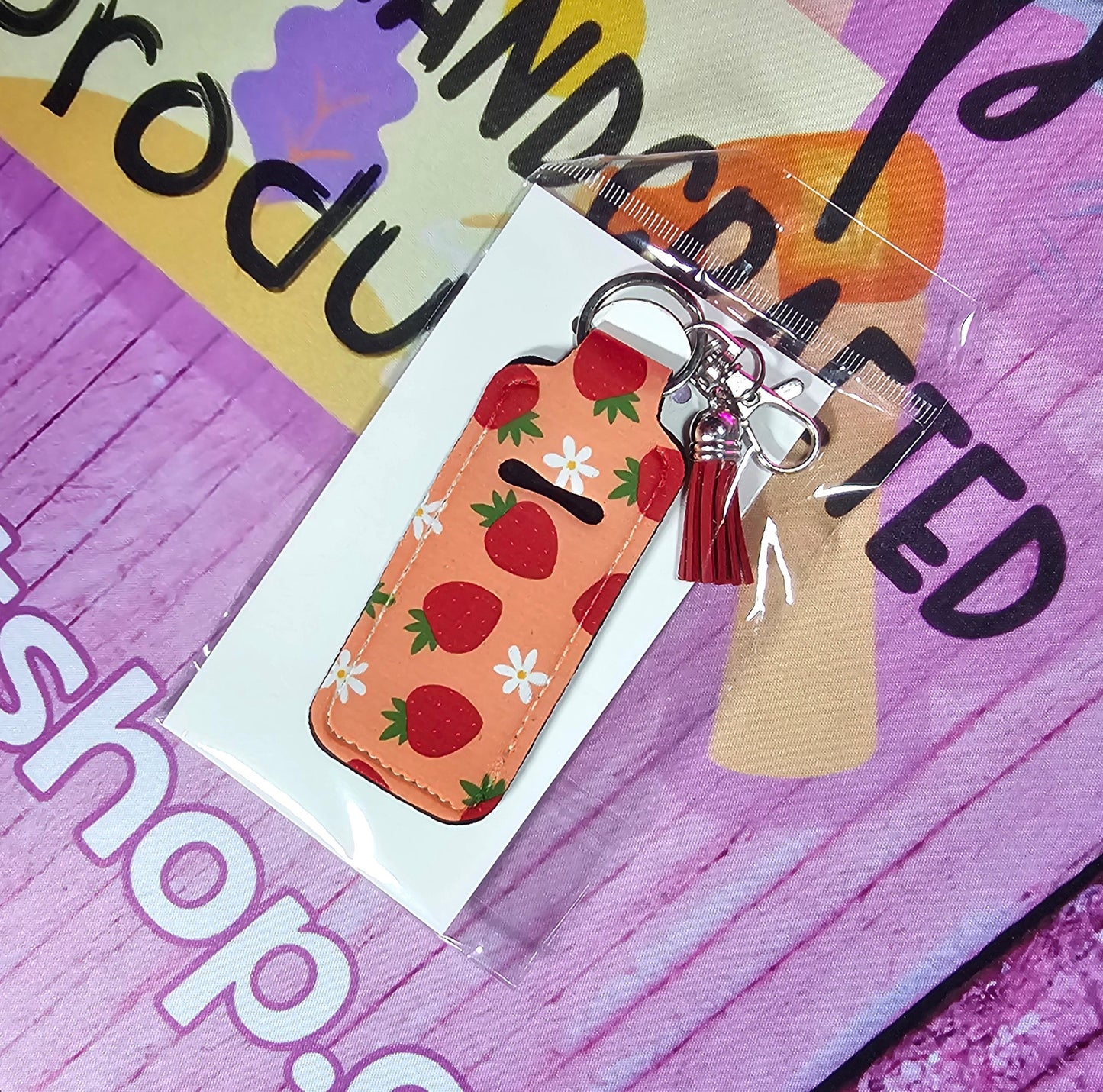 Girly Lips balm holder