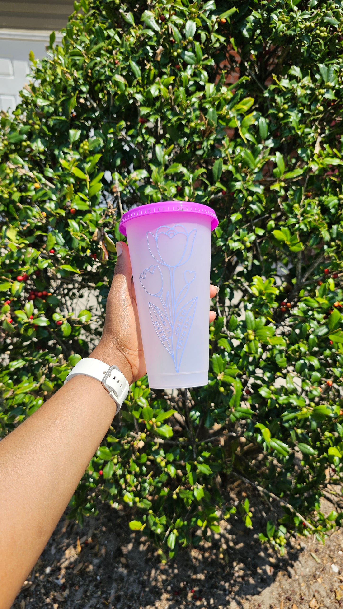 Cold changing color cup